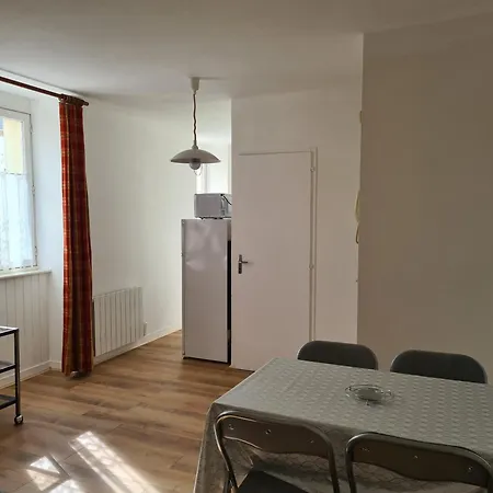 Apartamento Quai Leray 34 M2 *
